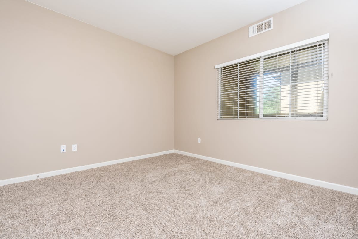 La Verne, CA Luxury Apartments View Photo Gallery